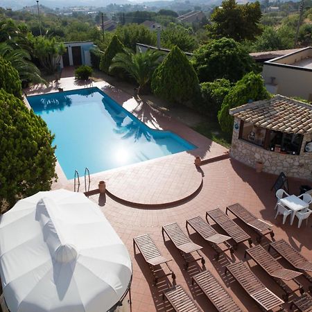 B&B Diamante Nissoria Εξωτερικό φωτογραφία